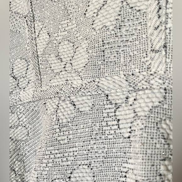 DKNY Floral-Print Zip Up Peplum Jacket Size 8 - Picture 8 of 13